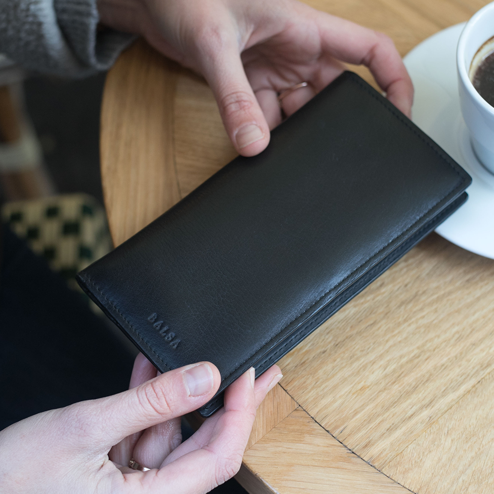 portefeuille en cuir noir pour femme balsa