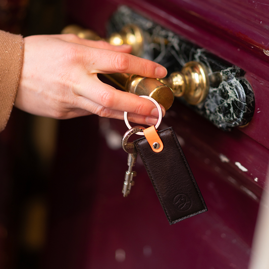 Porte-clefs en cuir café BALSA