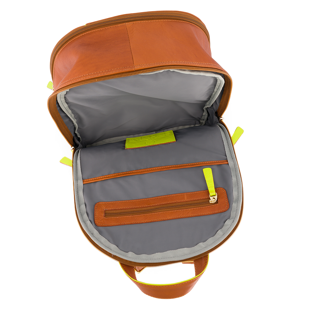 Sac à dos en cuir cognac sans chrome fonctionnel léger BALSA